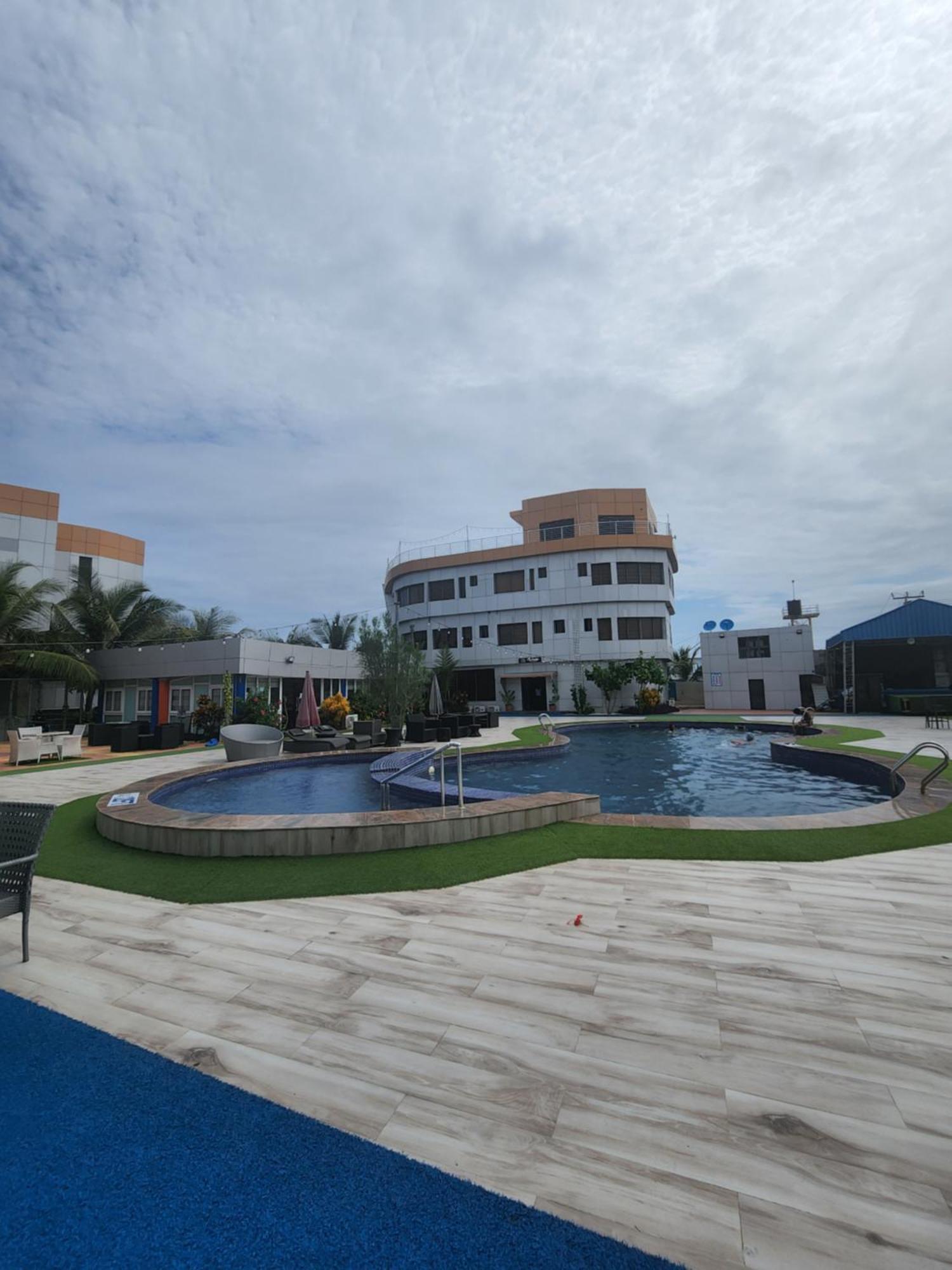 Paradise Beach Resort Lagos Exterior foto